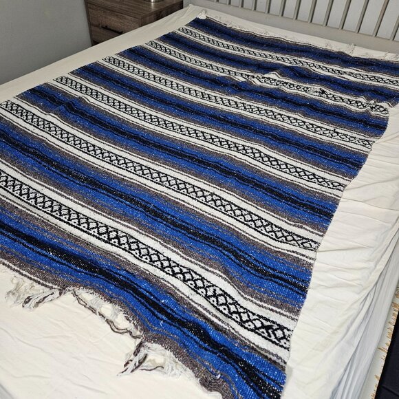 Vint Mexican Blanket Throw Baja Falsa Southwest Blue White Black Stripe 70"x48" - Picture 2 of 10